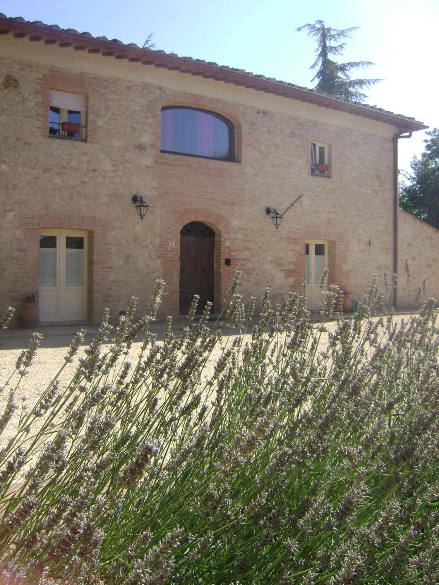 Agriturismo La Segolina กอลเลวัลเดลซา ภายนอก รูปภาพ