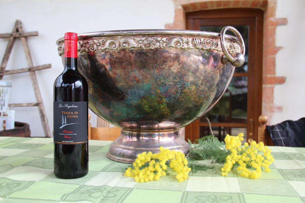 Agriturismo La Segolina กอลเลวัลเดลซา ภายนอก รูปภาพ